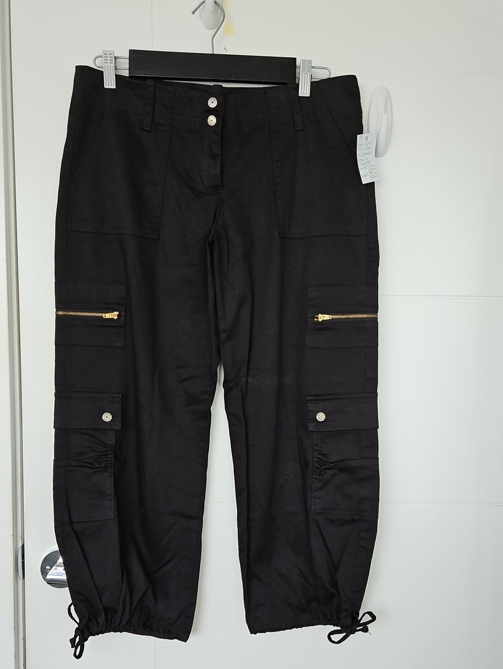 Black Women's Cargo Ankle Pants with Zip Pockets